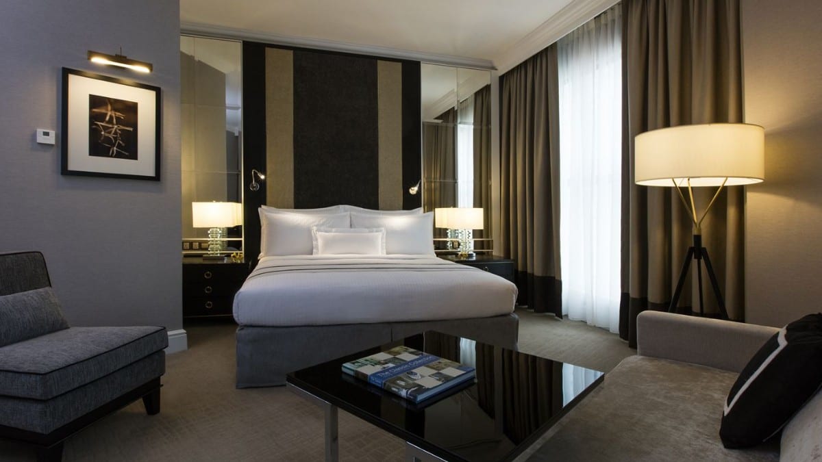 Schlafzimmer im The Ritz-Carlton, Kuala Lumpur