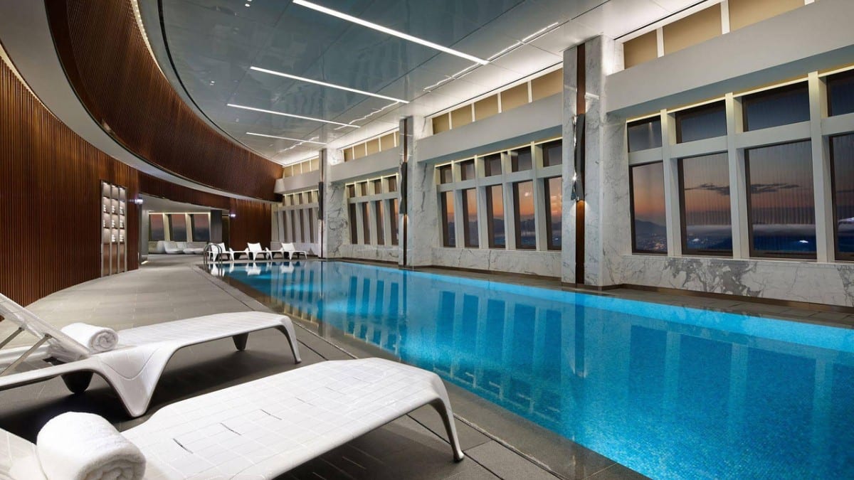 Pool at Signiel Seoul