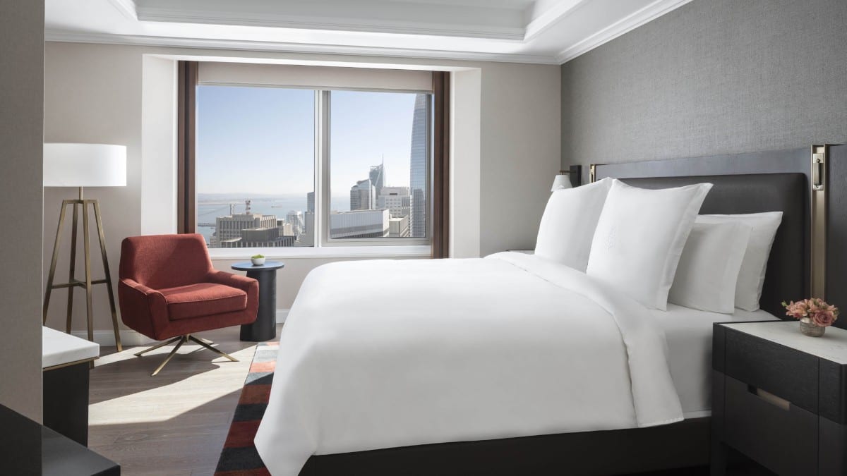Bedroom at Four Seasons Hotel Embarcadero