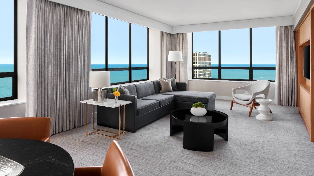 Schlafzimmer im The Ritz-Carlton, Chicago