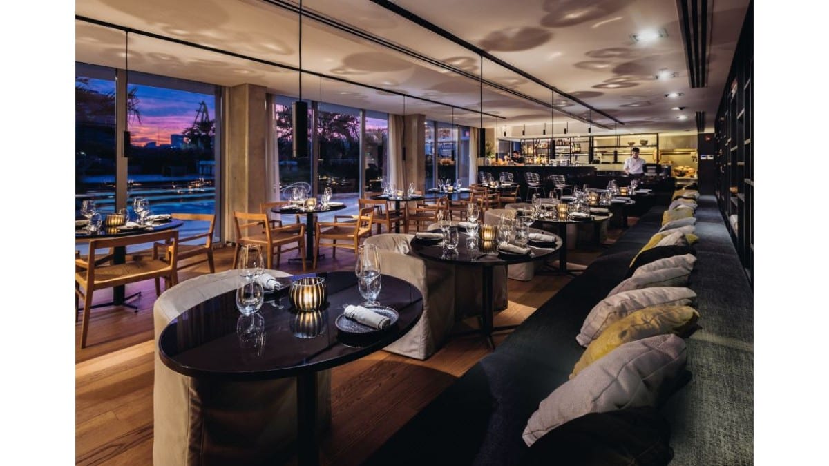 Bar im SLS Buenos Aires Puerto Madero