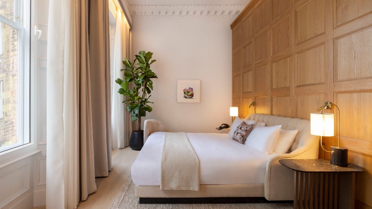 Schlafzimmer im Virgin Hotels Edinburgh
