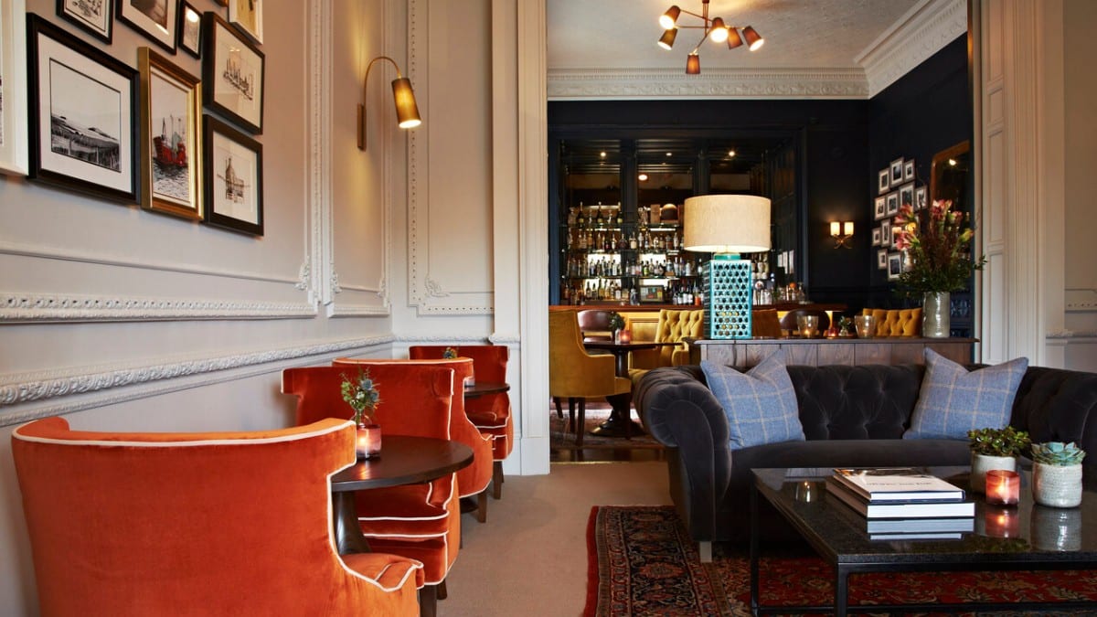 Bar im The Roseate Edinburgh