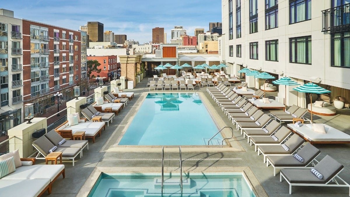 Pool im Pendry San Diego