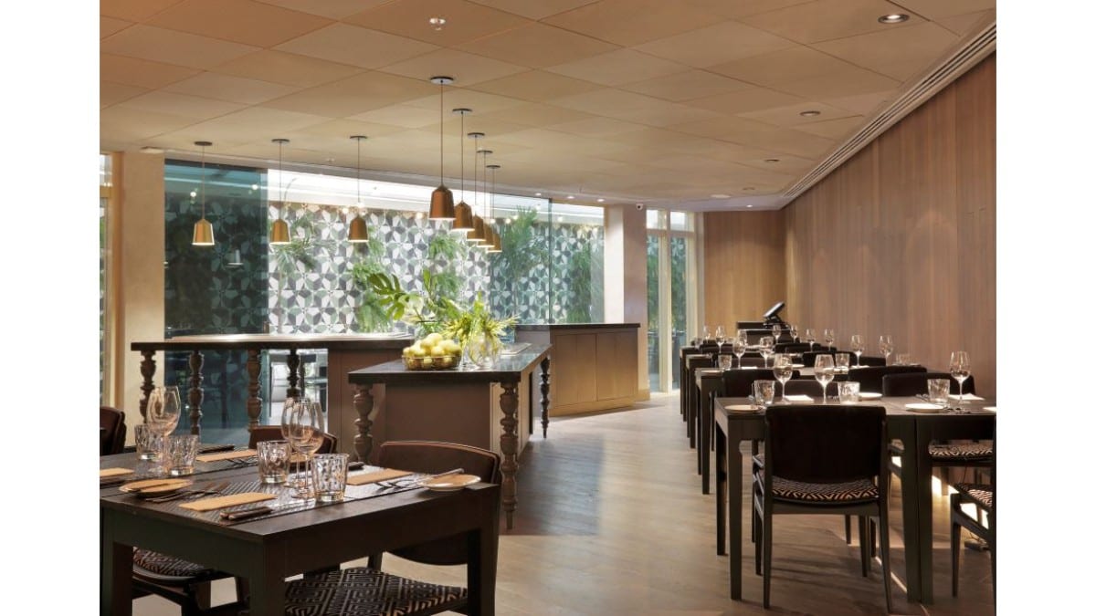 Restaurant at YOO2 RIO DE JANEIRO, TAPESTRY COLLECTION BY HILTON