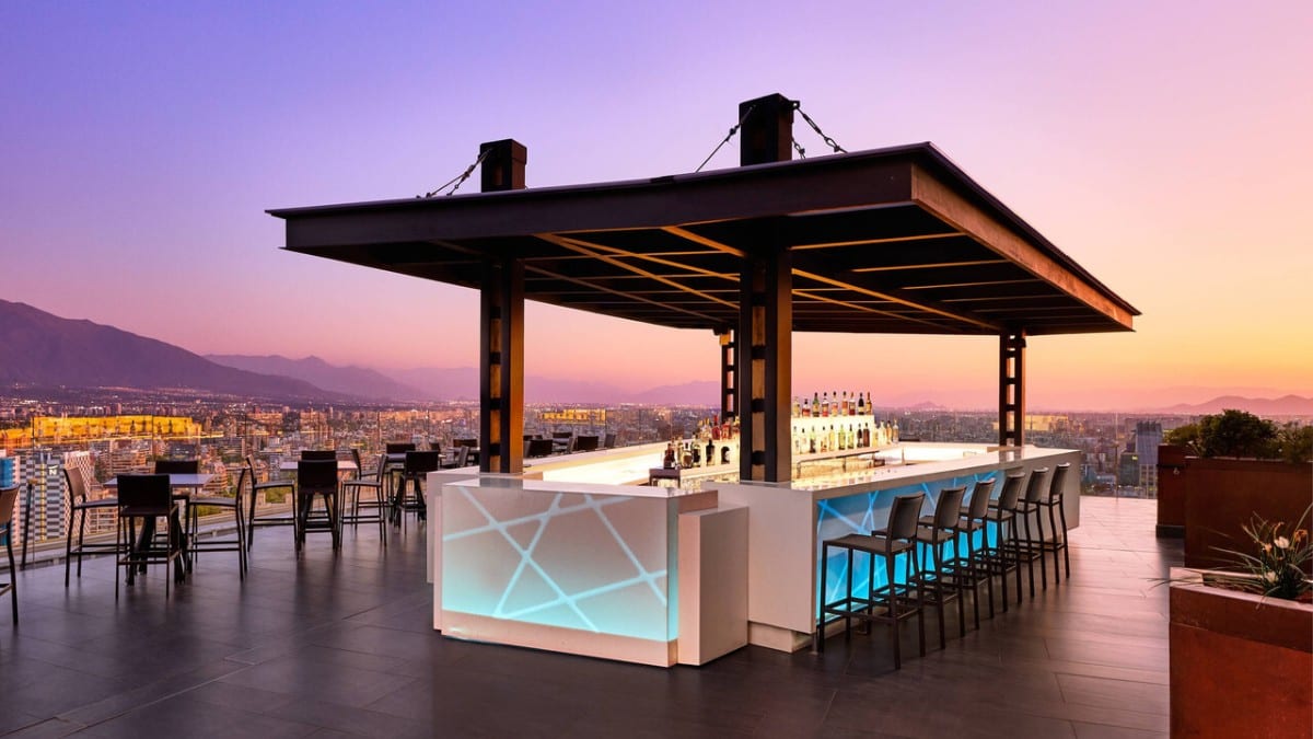 Bar im AC Hotel Santiago Costanera Center