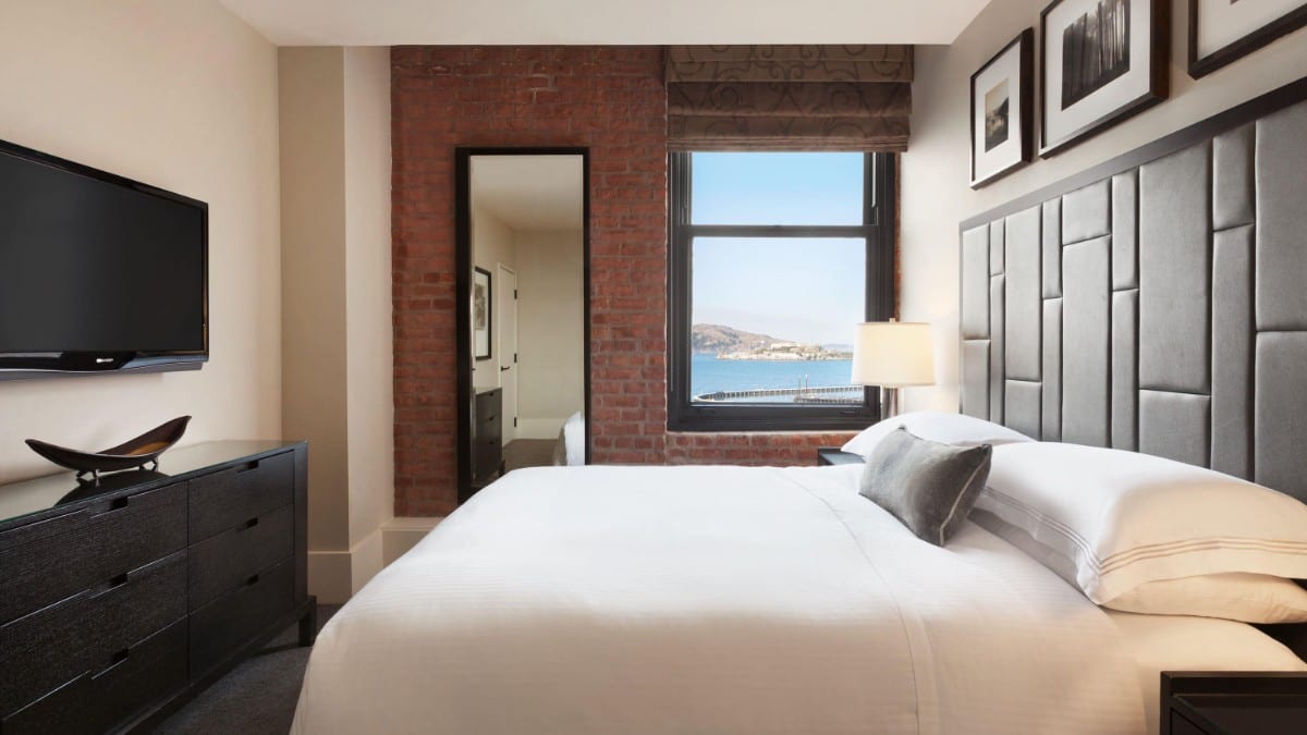 Bedroom at The Fairmont Heritage Place Ghirardelli Square