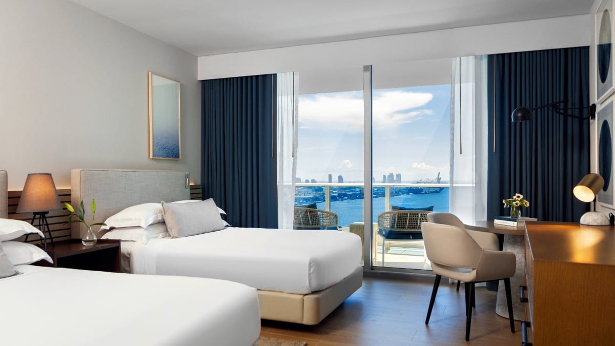 Schlafzimmer im Kimpton EPIC HOTEL by IHG