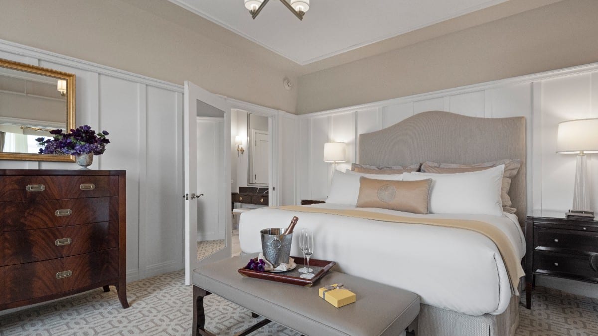 Bedroom at Hotel Drisco