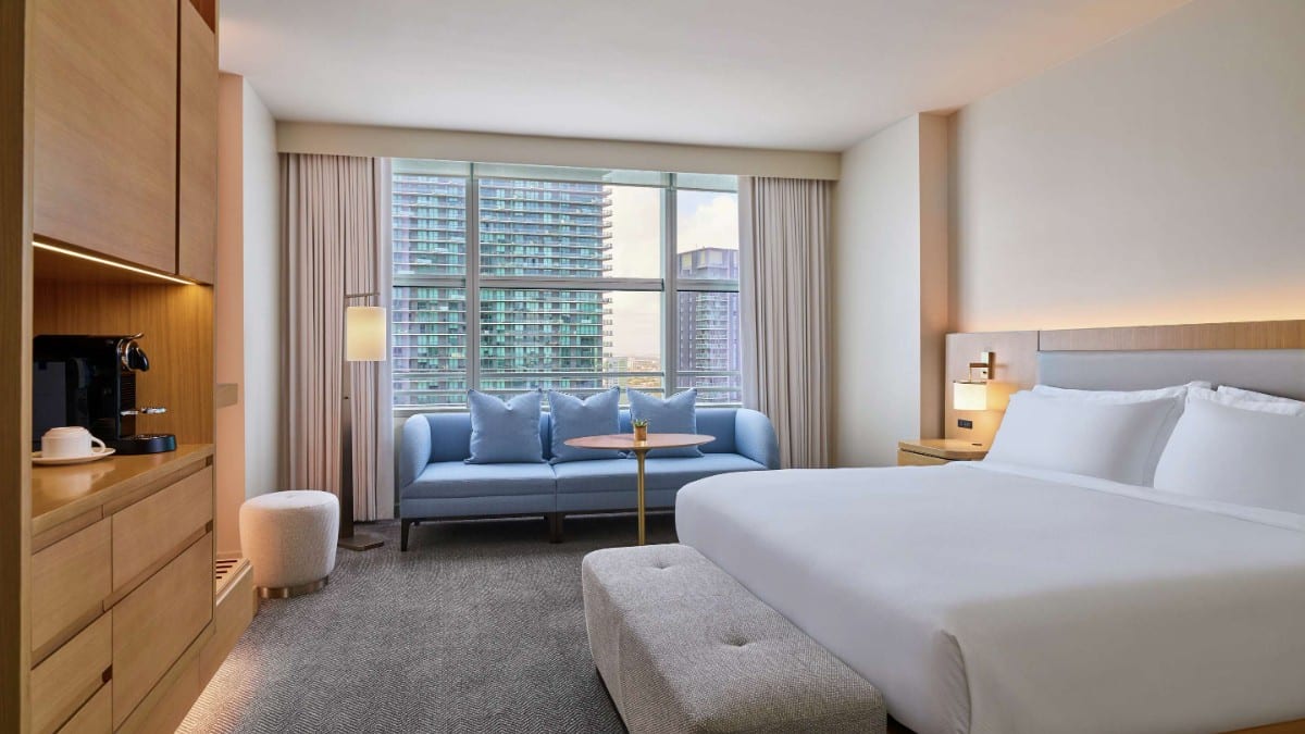 Schlafzimmer im Hotel AKA Brickell