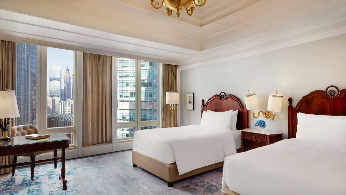 Schlafzimmer im The Ritz-Carlton, Guangzhou