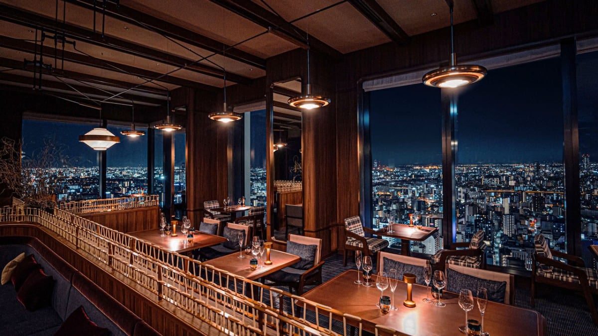 Bar im Centara Grand Hotel Osaka