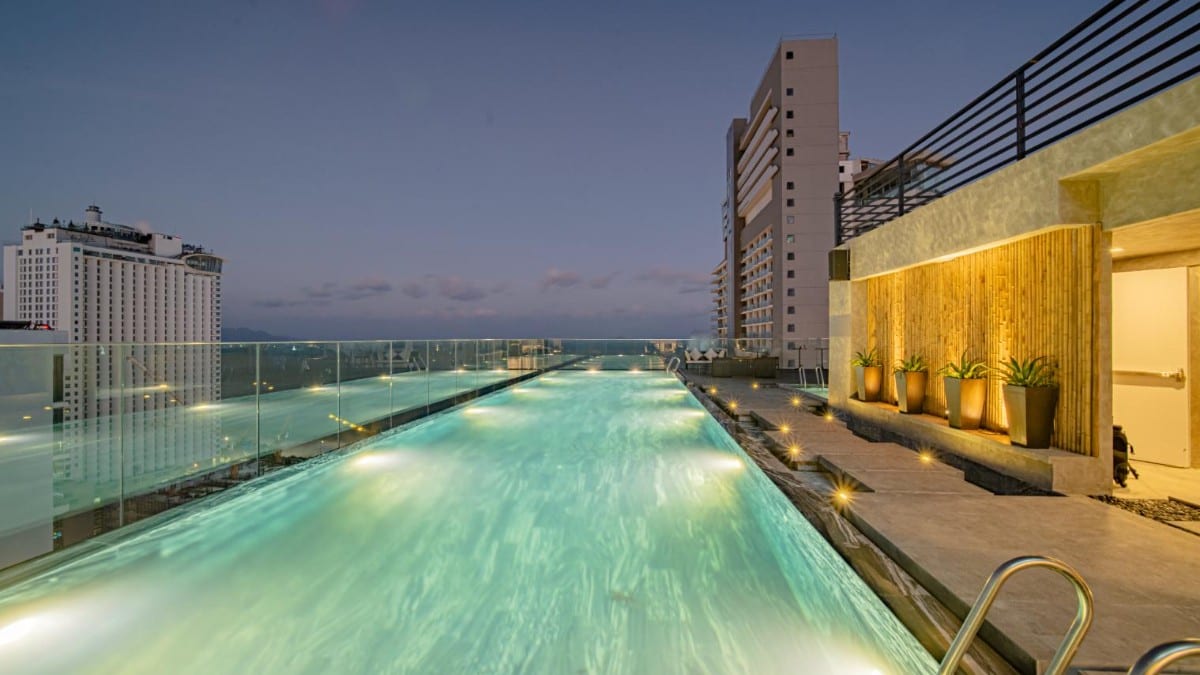 Pool im Potique Hotel