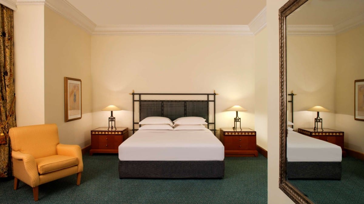 Schlafzimmer im Grand Hyatt Muscat