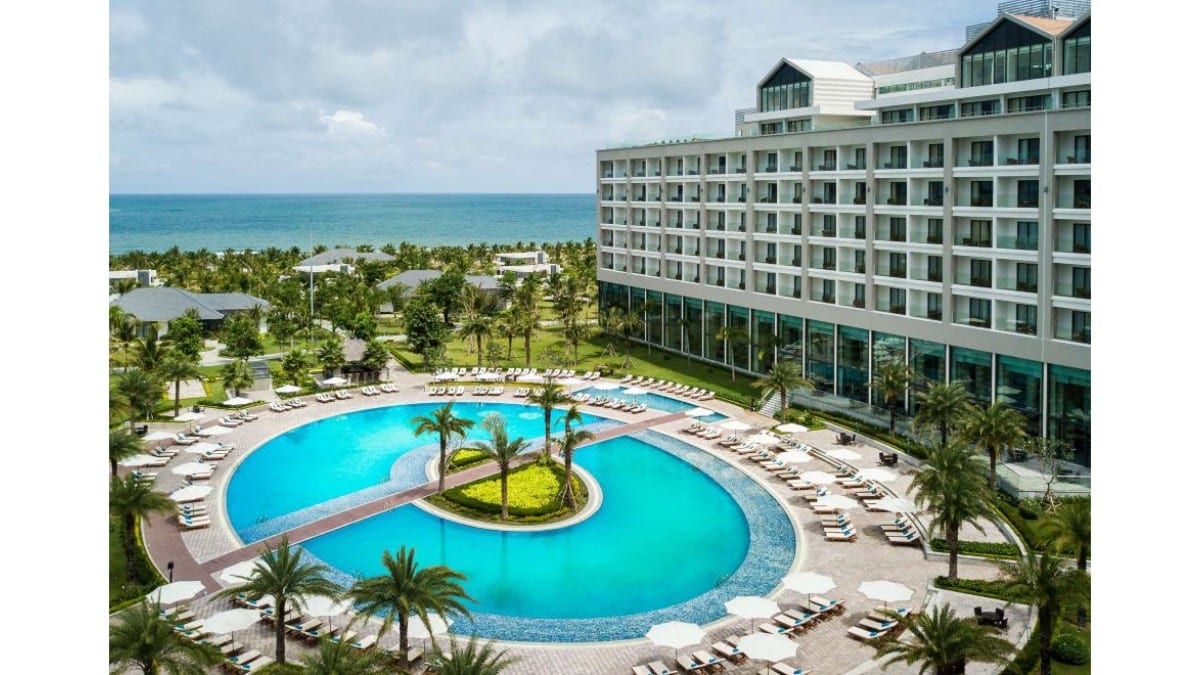 Pool im Radisson Blu Resort Phu Quoc