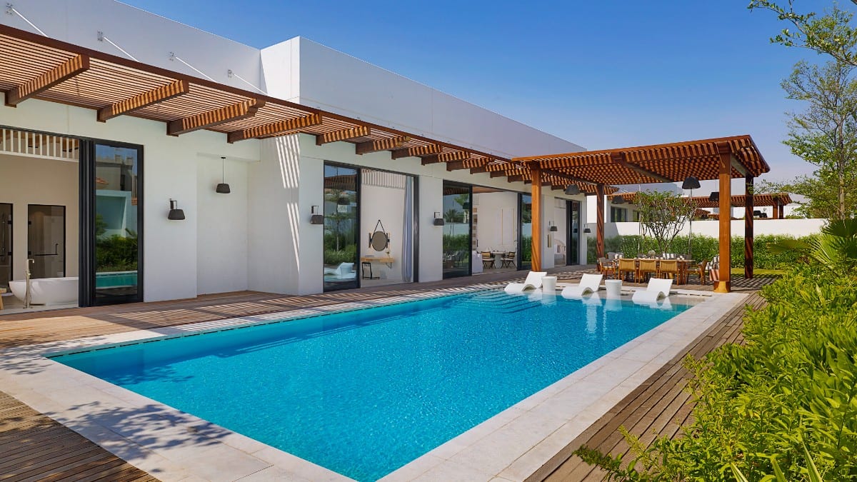 Pool im Maysan Doha, Lxr Hotels & Resorts
