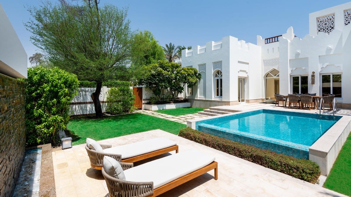 Pool im Al Messila, a Luxury Collection Resort & Spa, Doha