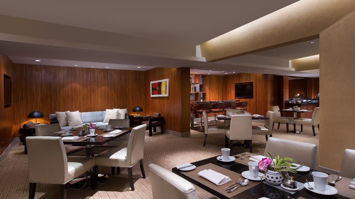 Restaurant im Sheraton Grand Bangalore Hotel at Brigade Gateway