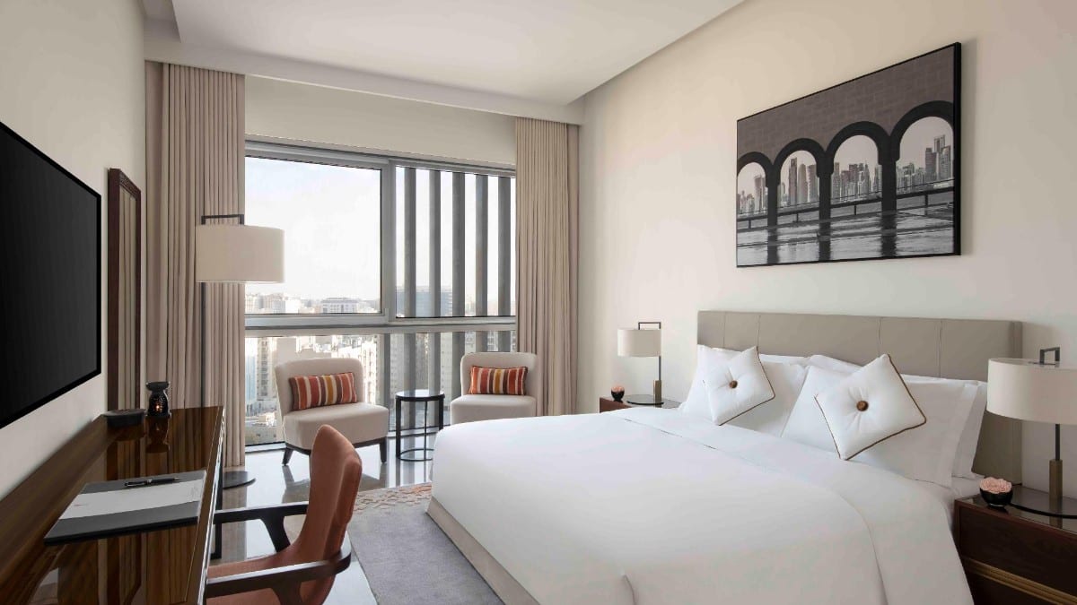 Schlafzimmer im Banyan Tree Doha at La Cigale Mushaireb