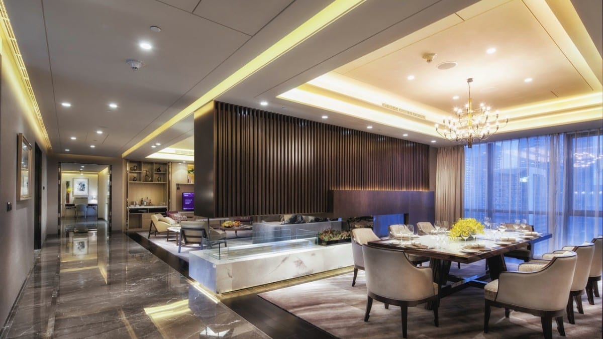 Restaurant at Four Seasons Hotel Shenzhen