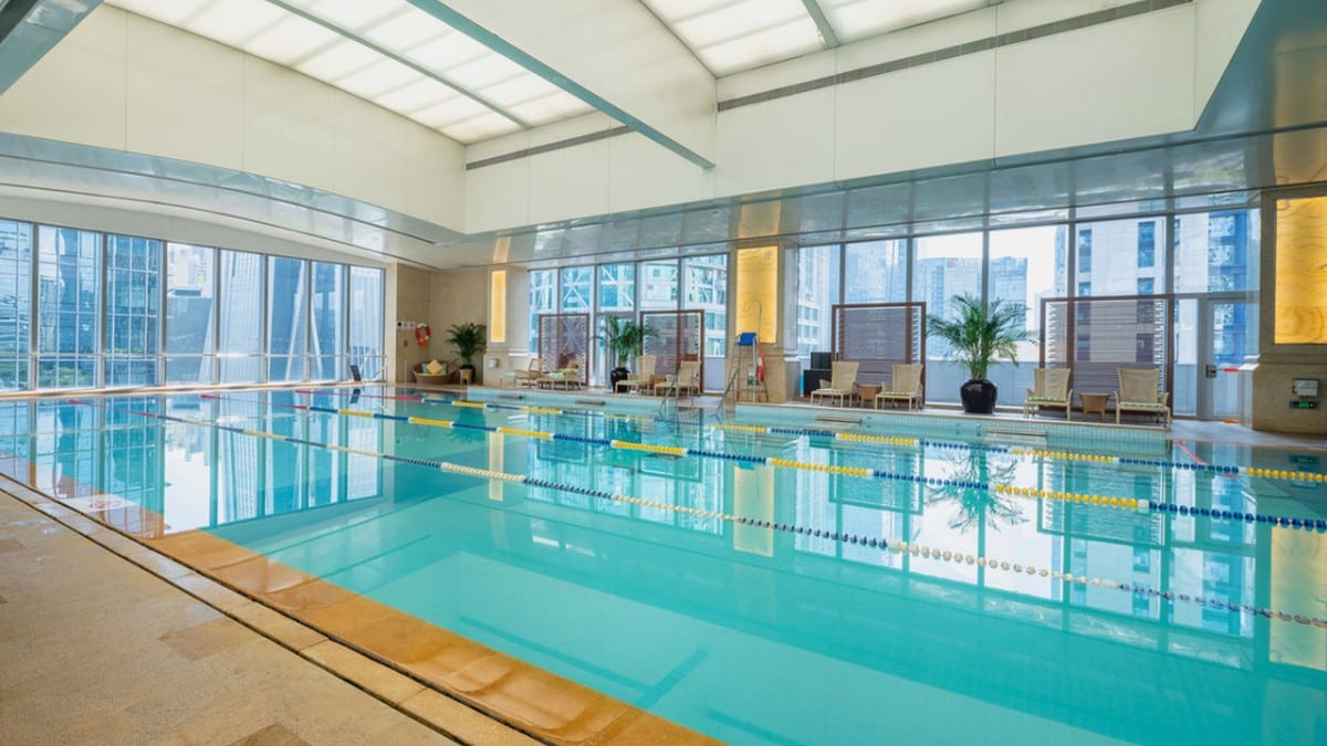 Pool at Futian Shangri-La, Shenzhen