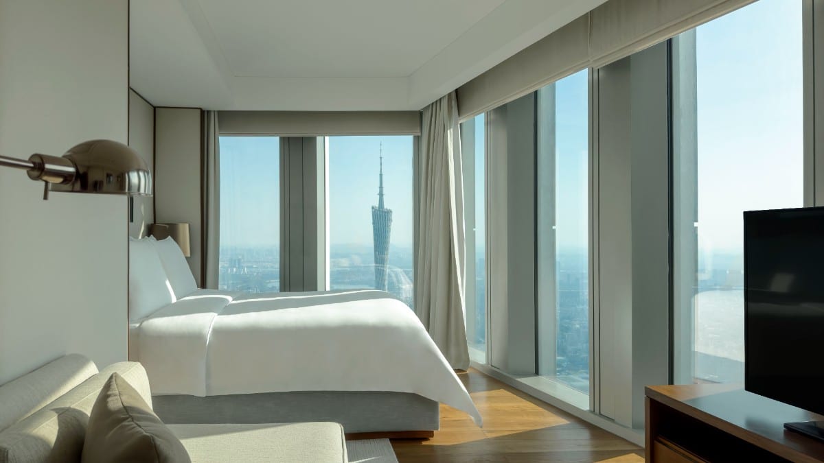 Schlafzimmer im Rosewood Residences Guangzhou