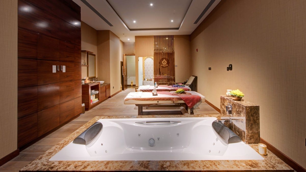 Spa im Crowne Plaza MUSCAT OCEC by IHG
