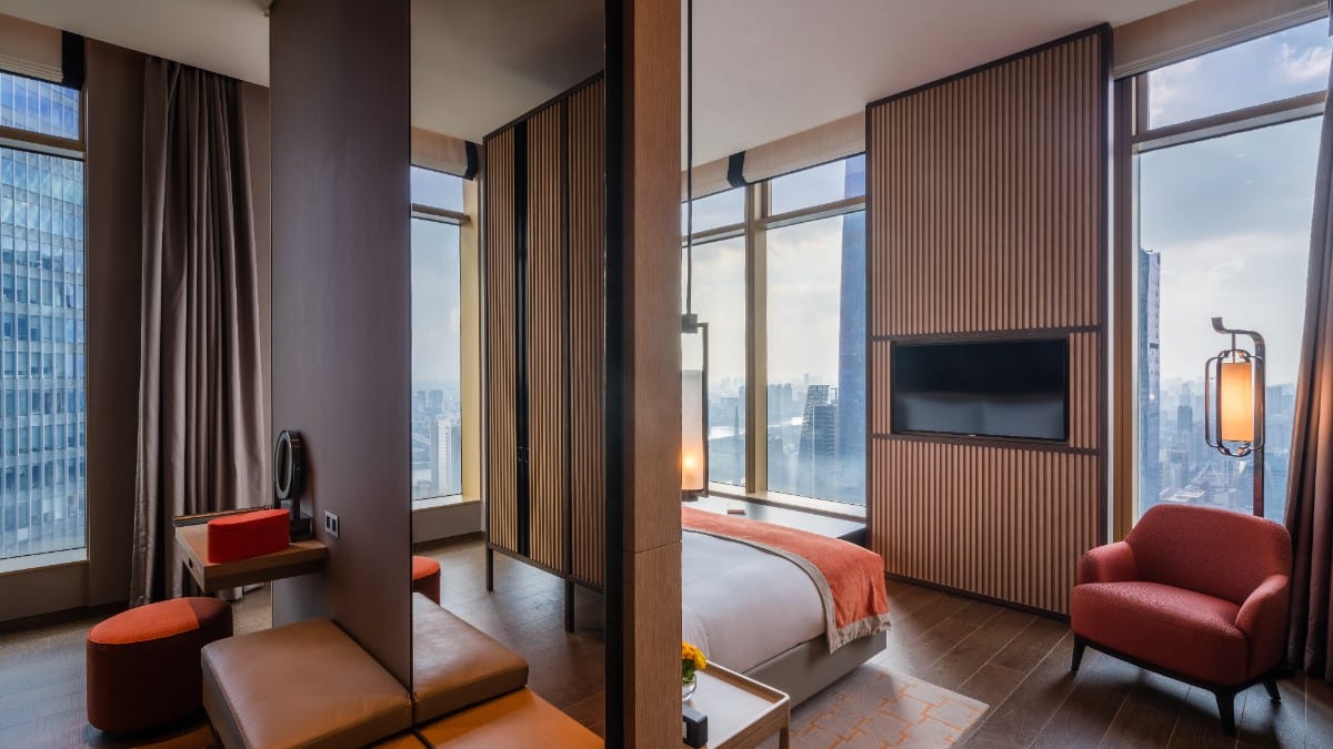 Bedroom at Jumeirah Guangzhou